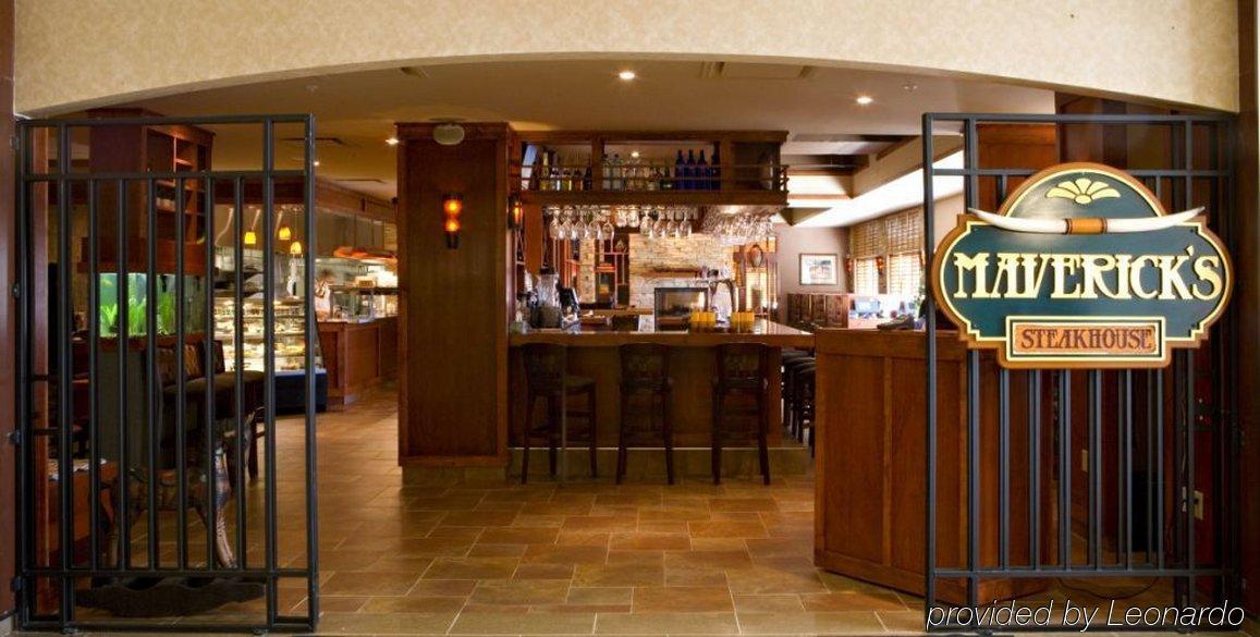 Four Points By Sheraton Moncton Restaurant bilde